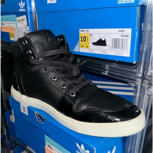 Express Men’s Black Sneakers Mid’s Size 10 Preowned in Excellent Condition - Picture 2 of 10